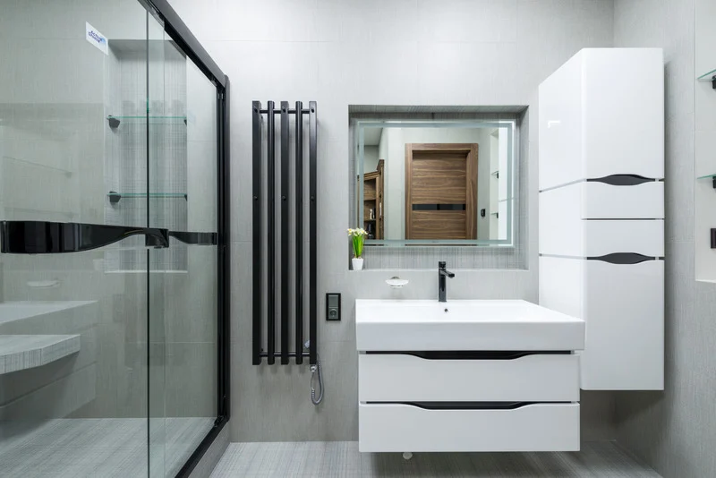 bathroom modern style